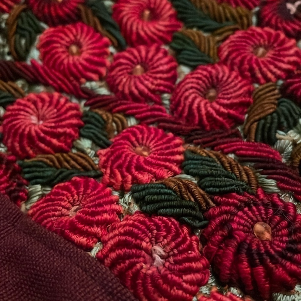 Altiplano Boho Embroidered Crossbody Bag Floral Canvas Purse Burgundy Red Green - Picture 6 of 6
